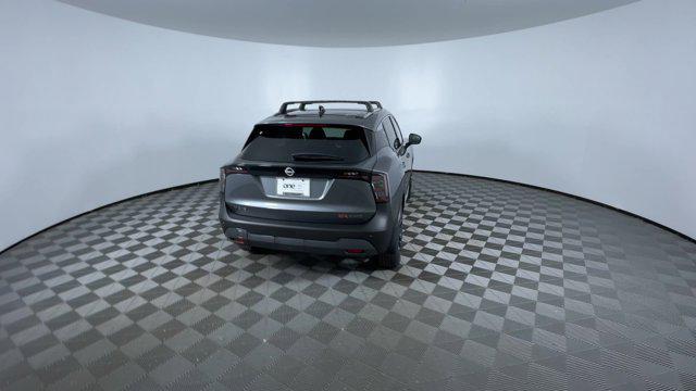 Photo of 2026 Gun Metallic Nissan Kicks