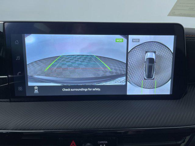 Photo of 2026 Gun Metallic Nissan Kicks