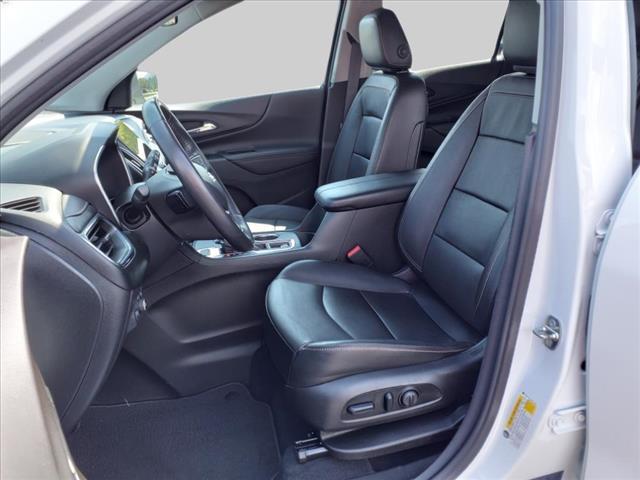 Photo of 2021 Summit White Chevrolet Equinox