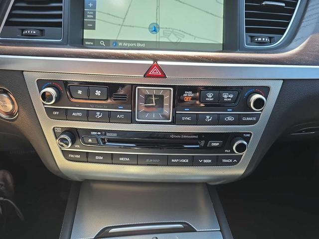 Photo of 2018 Santiago Silver Genesis G80