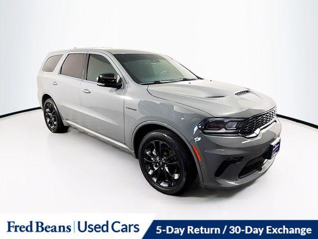 Photo of 2021 Destroyer Gray Clearcoat Dodge Durango