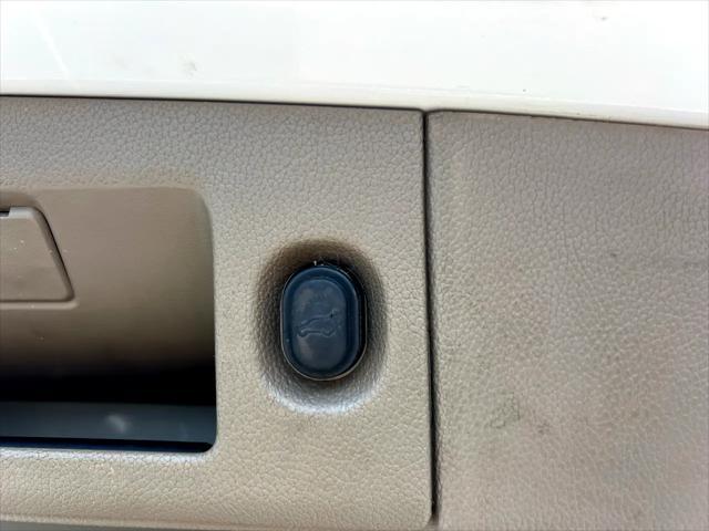Photo of 2020 White Chevrolet Tahoe