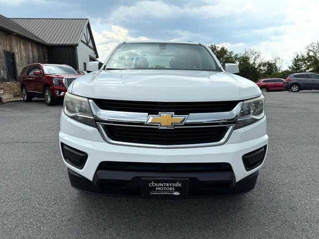 Photo of 2016 Summit White Chevrolet Colorado