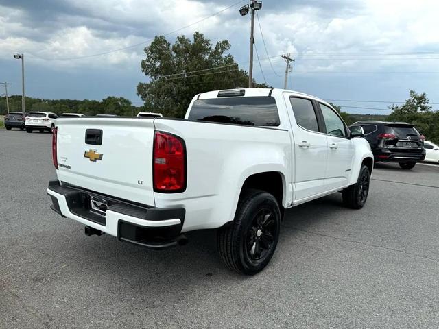 Photo of 2016 Summit White Chevrolet Colorado