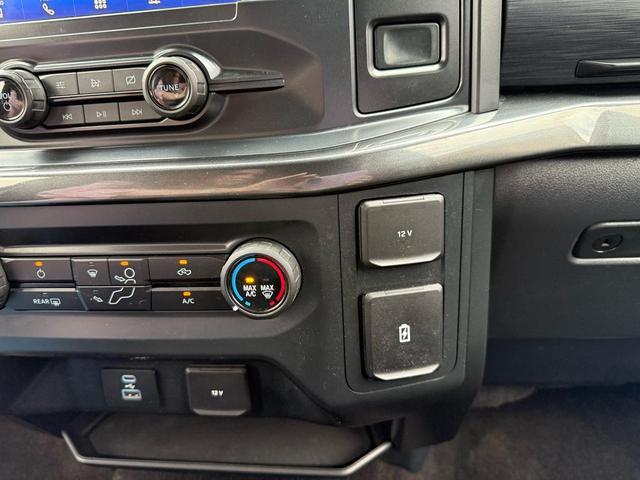 Photo of 2021 Oxford White Ford F-150