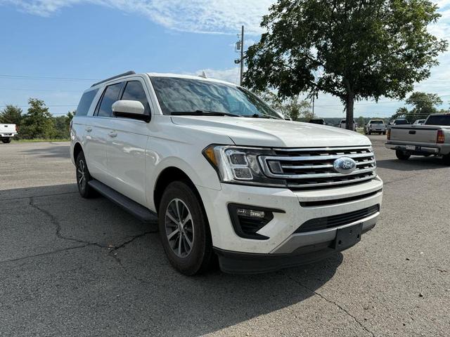 Photo of 2020 Star White Metallic Tri-Coat Ford Expedition Max