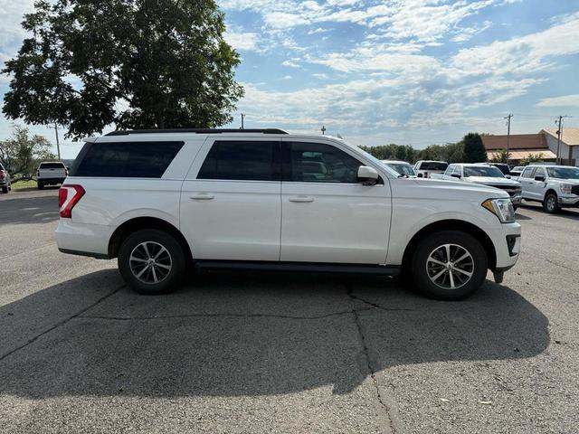 Photo of 2020 Star White Metallic Tri-Coat Ford Expedition Max