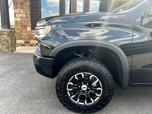 Photo of 2022 Black Chevrolet Silverado 1500