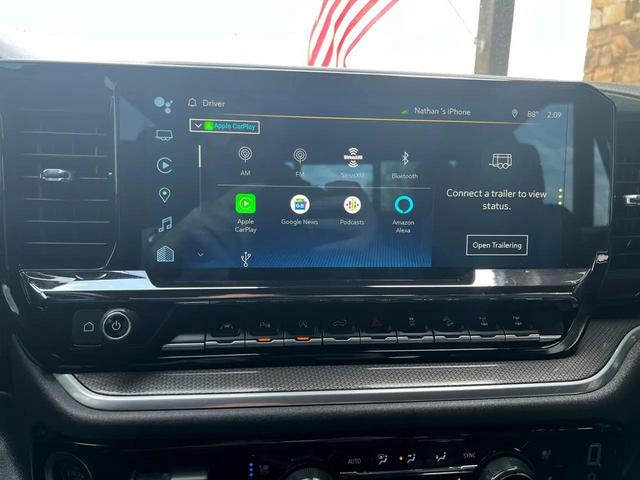 Photo of 2022 Black Chevrolet Silverado 1500