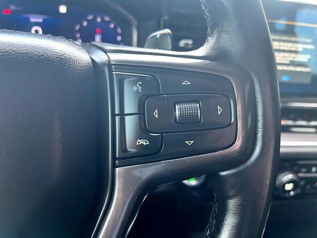 Photo of 2022 Black Chevrolet Silverado 1500