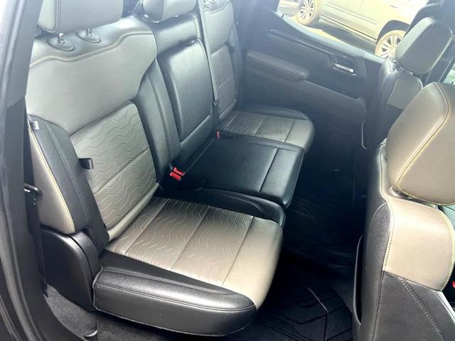 Photo of 2022 Black Chevrolet Silverado 1500
