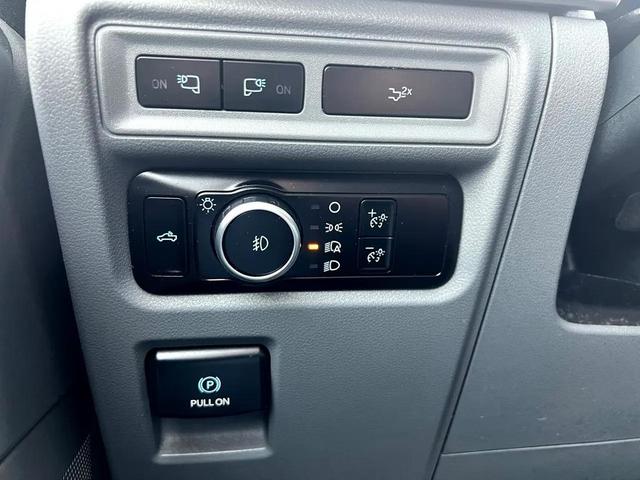 Photo of 2023 Oxford White Ford F-150