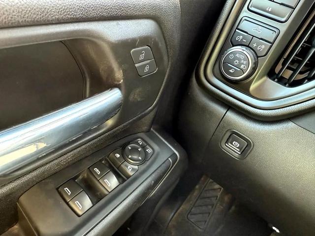 Photo of 2022 Summit White Chevrolet Silverado 2500