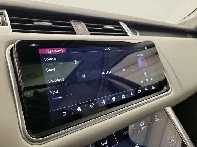 Photo of 2022 Black Land Rover Range Rover Sport