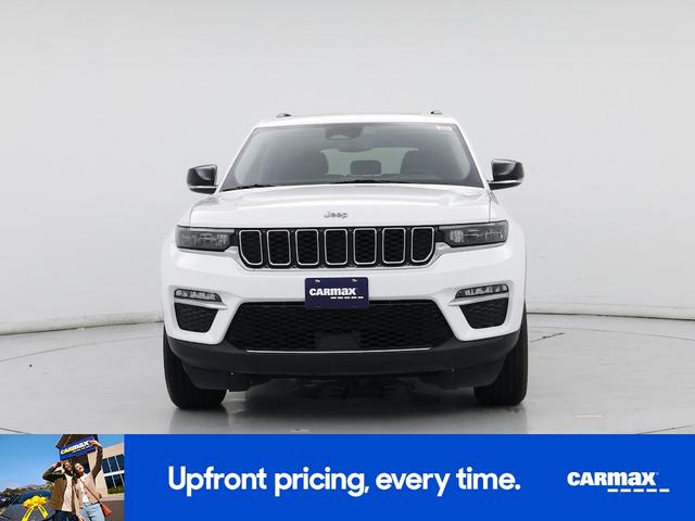 Photo of 2023 White Jeep Grand Cherokee 4xe