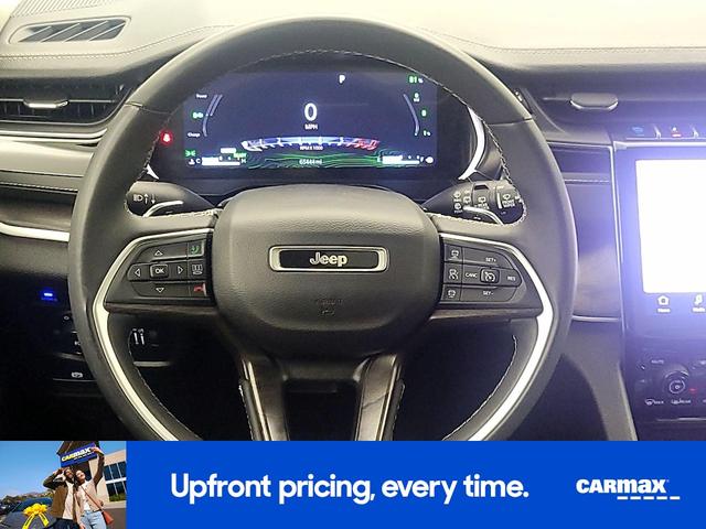 Photo of 2023 White Jeep Grand Cherokee 4xe