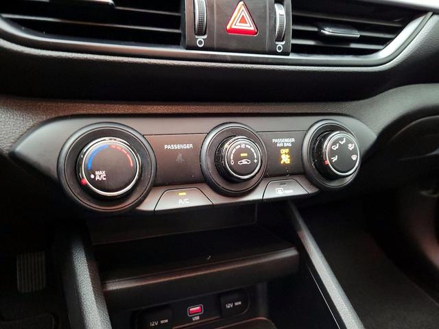 Photo of 2023 Black Kia Forte