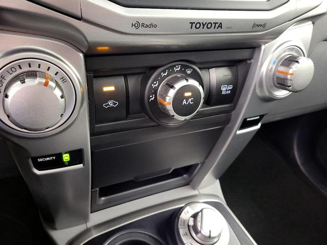 Photo of 2013 Gray Toyota 4Runner