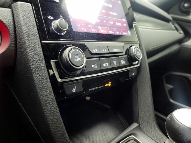 Photo of 2020 Black Honda Civic