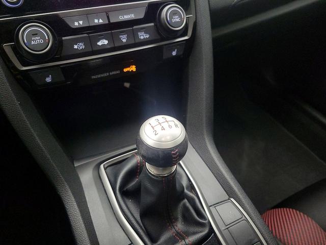 Photo of 2020 Black Honda Civic