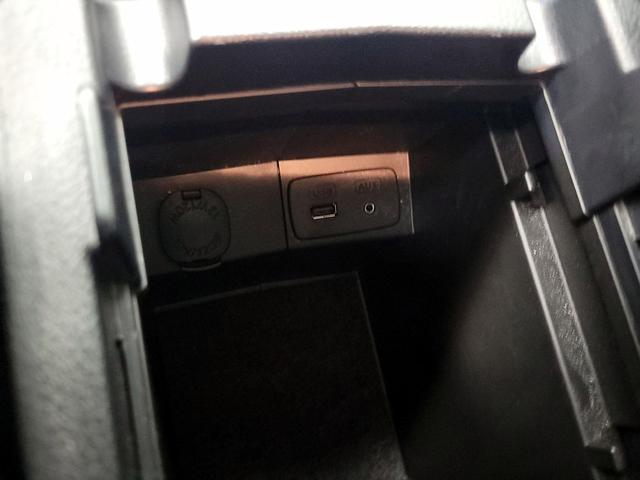 Photo of 2015 Tan Subaru Forester