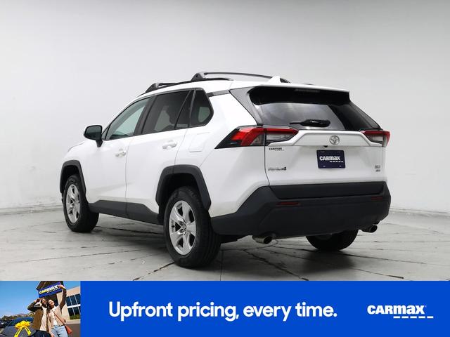 Photo of 2021 White Toyota RAV4
