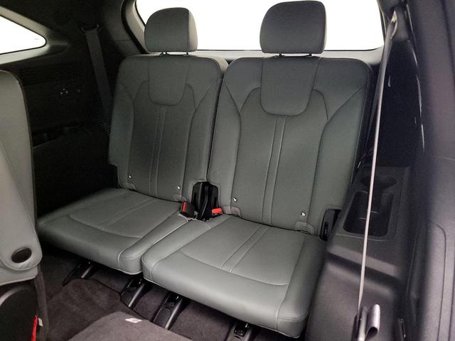 Photo of 2024 Green Kia Sorento