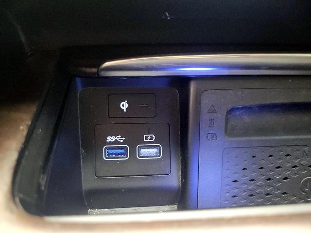 Photo of 2021 Silver Genesis GV80