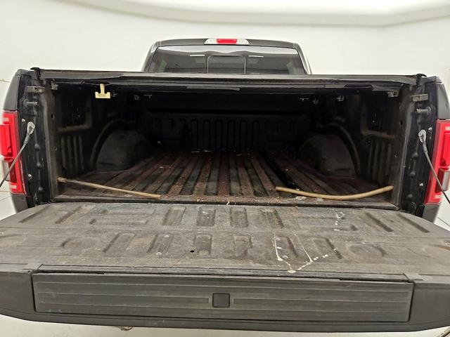 Photo of 2016 Black Ford F-150