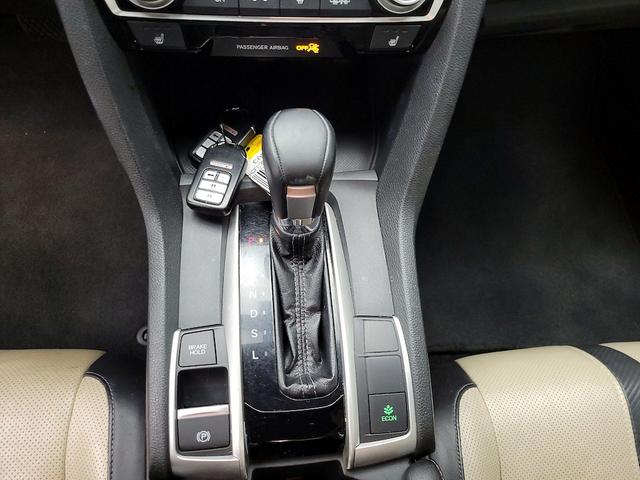 Photo of 2016 Black Honda Civic