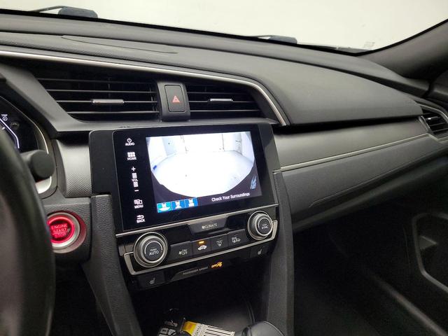 Photo of 2016 Black Honda Civic
