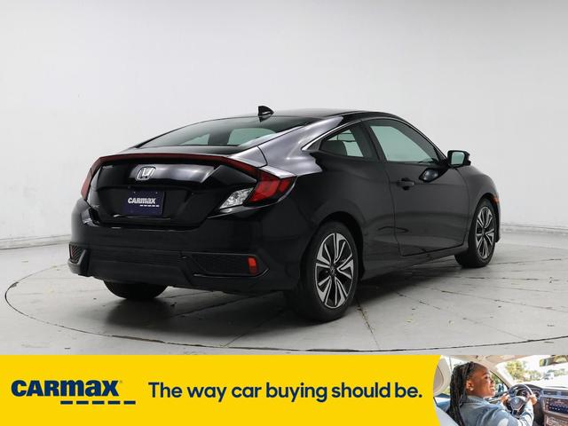 Photo of 2016 Black Honda Civic
