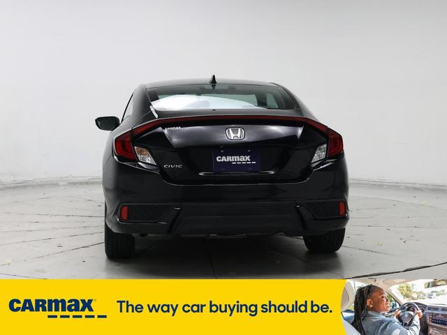 Photo of 2016 Black Honda Civic