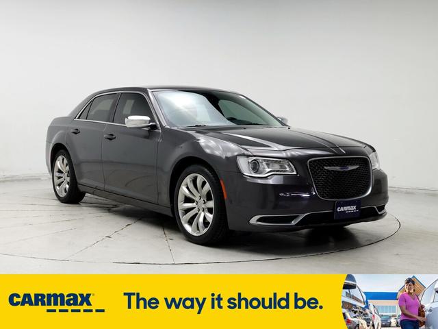 2018 Chrysler 300