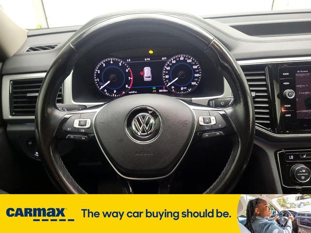 Photo of 2018 Gray Volkswagen Atlas