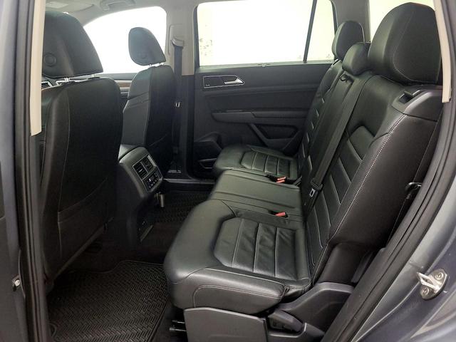 Photo of 2018 Gray Volkswagen Atlas
