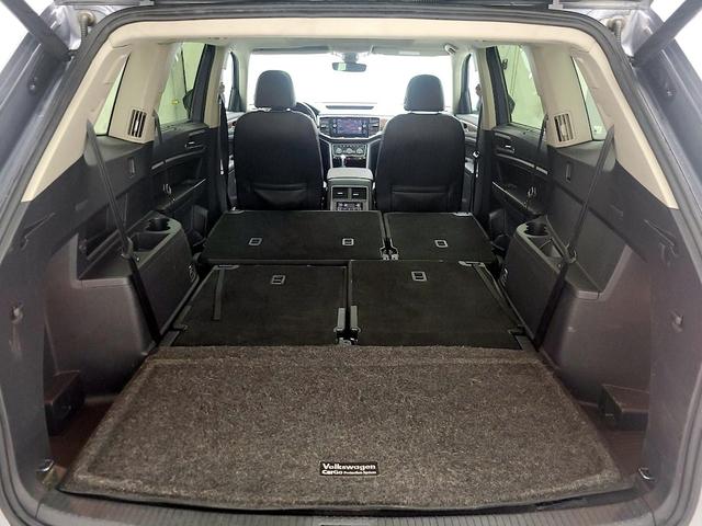 Photo of 2018 Gray Volkswagen Atlas