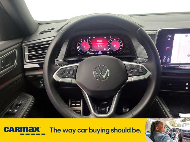 Photo of 2024 Silver Volkswagen Atlas Cross Sport