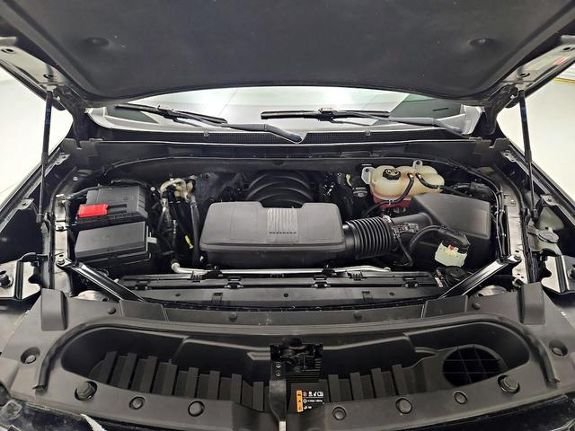 Photo of 2023 Black GMC Yukon
