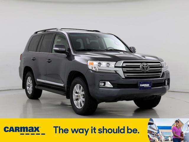 2017 Toyota Land Cruiser