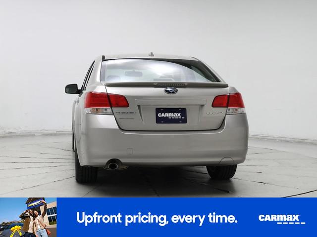 Photo of 2014 Silver Subaru Legacy