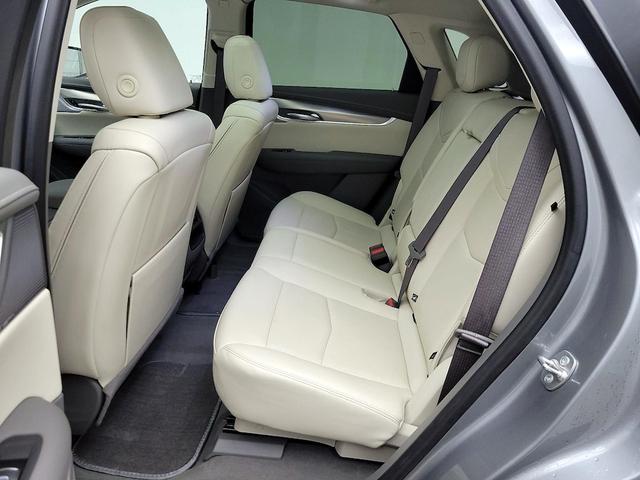 Photo of 2024 Gray Cadillac XT5