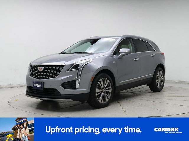 Photo of 2024 Gray Cadillac XT5