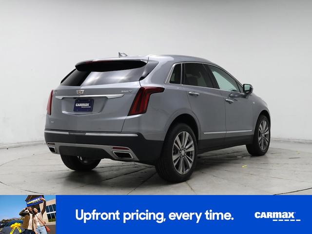 Photo of 2024 Gray Cadillac XT5