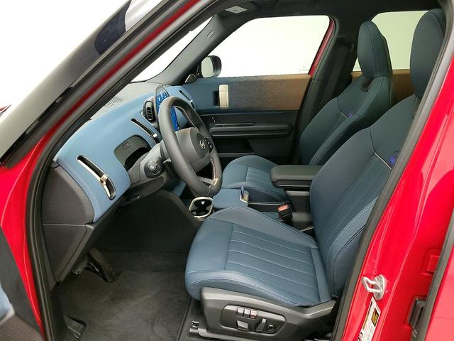 Photo of 2025 Red MINI Countryman
