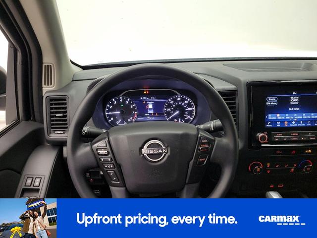 Photo of 2024 White Nissan Frontier
