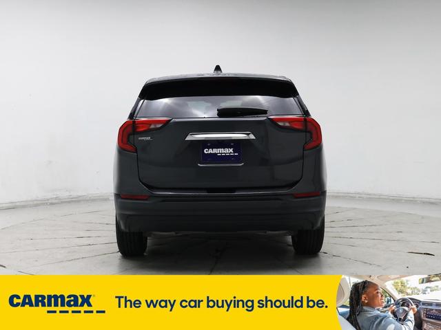 Photo of 2020 Gray GMC Terrain