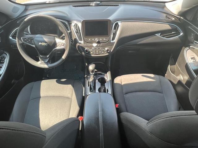 Photo of 2021 Summit White Chevrolet Malibu