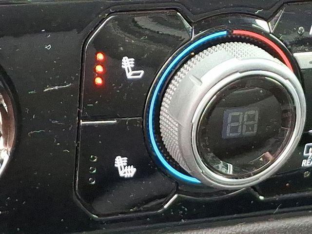 Photo of 2023 Summit White Chevrolet Silverado 1500