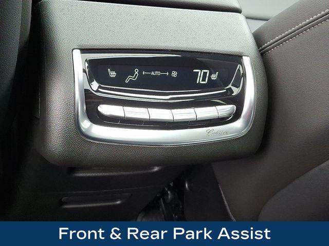 Photo of 2025 Argent Silver Metallic Cadillac XT6